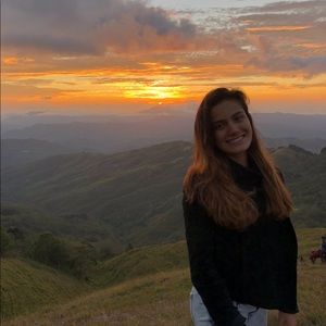 Meet your Posher, Priscilla